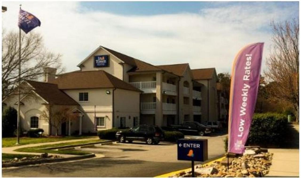 Intown Suites Extended Stay Raleigh Nc- Capital Blvd Ngoại thất bức ảnh